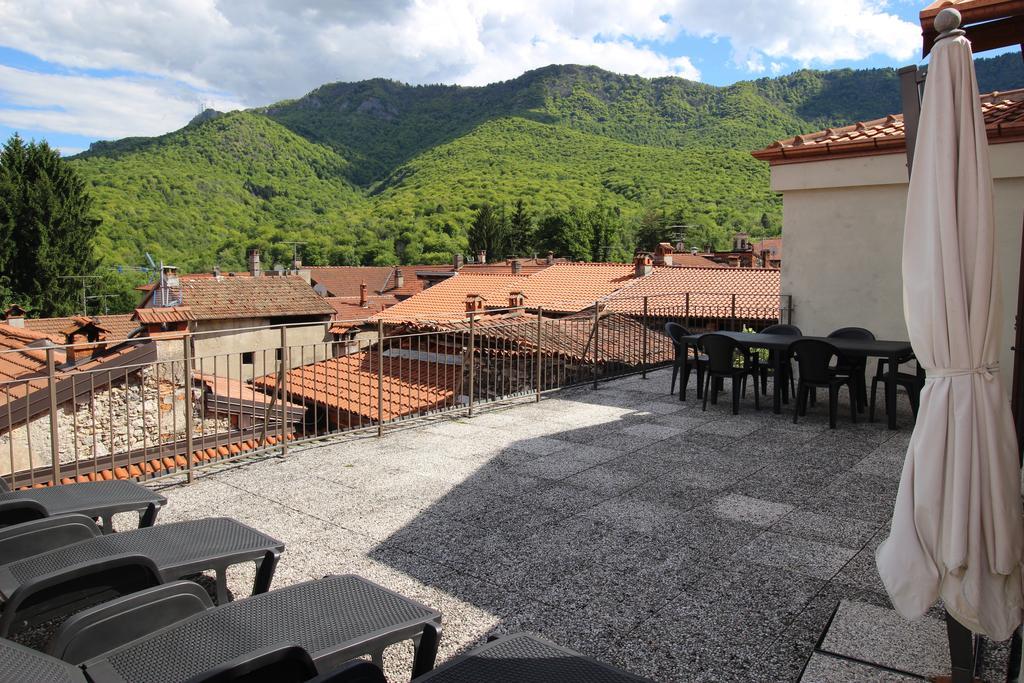 Castello CabiaglioPalazzo Mia By Icasamia Itアパートメント エクステリア 写真